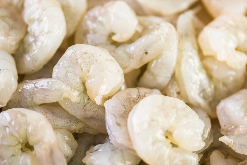 Seahorse 21/25 Raw Frozen White Shrimps (6x4 lb) (Peeled & Deveined)